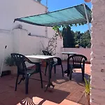 Atico Con Acceso A Terraza En El Albayzin